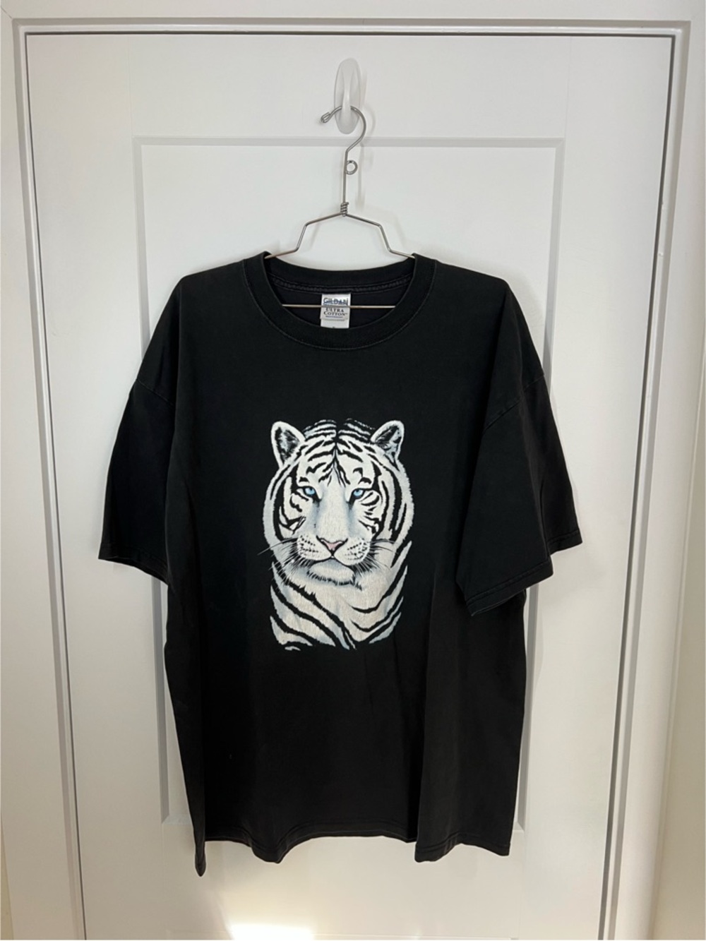 Vintage White Tiger Face Tee